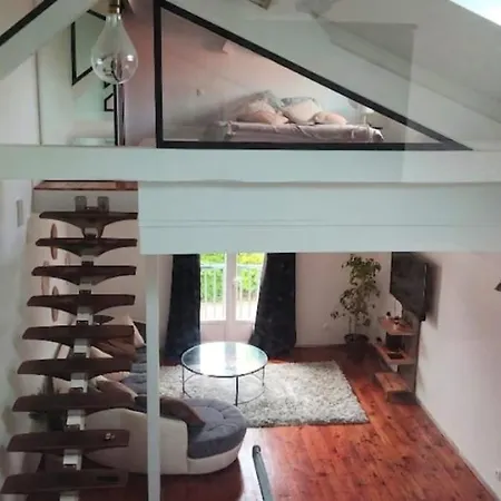 Loft Coeur De La Place Des 5 Cantons